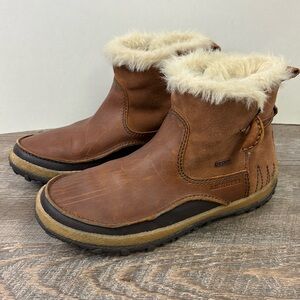 Merrill Women’s TREMBLANT Pull On Polar Waterproof Boots Size 7.5